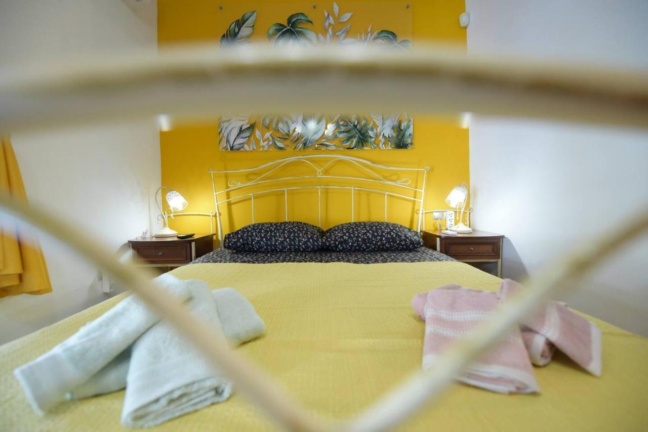 Amalfi Luxury Apartment Komotiní Luaran gambar