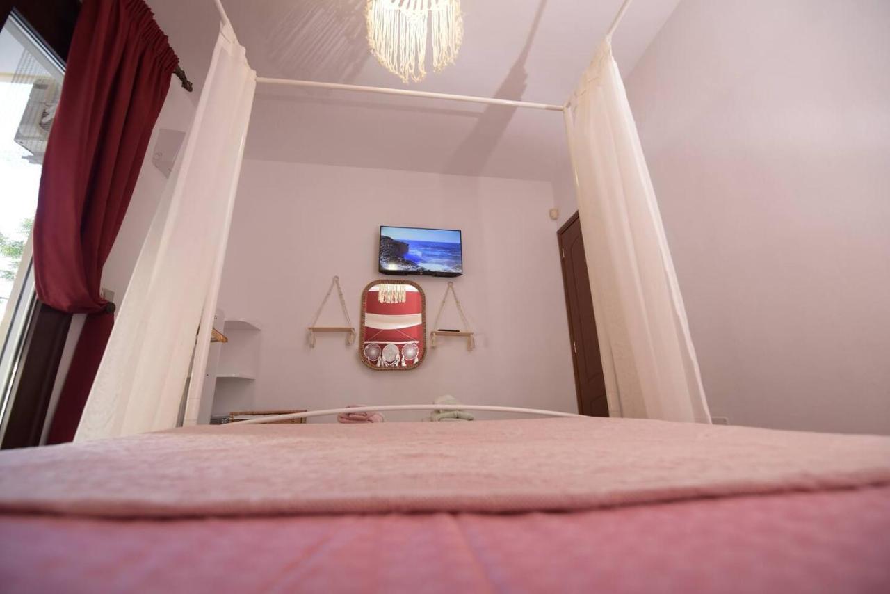 Amalfi Luxury Apartment Komotiní Luaran gambar