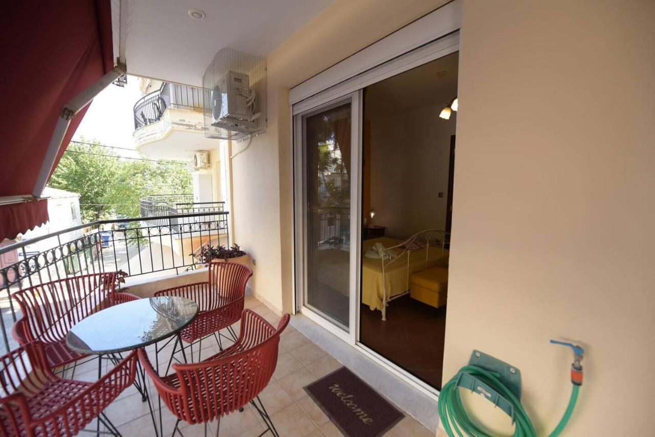 Amalfi Luxury Apartment Komotiní Luaran gambar
