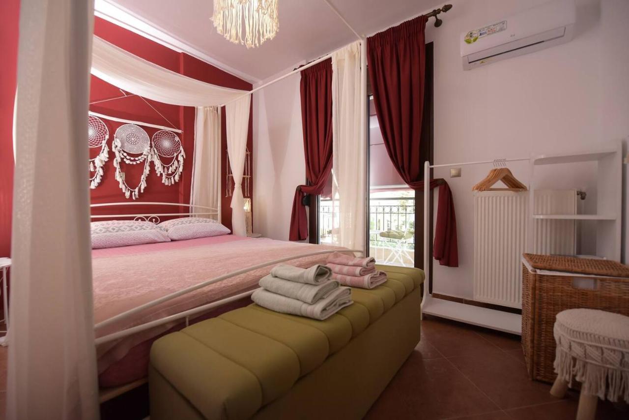 Amalfi Luxury Apartment Komotiní Luaran gambar