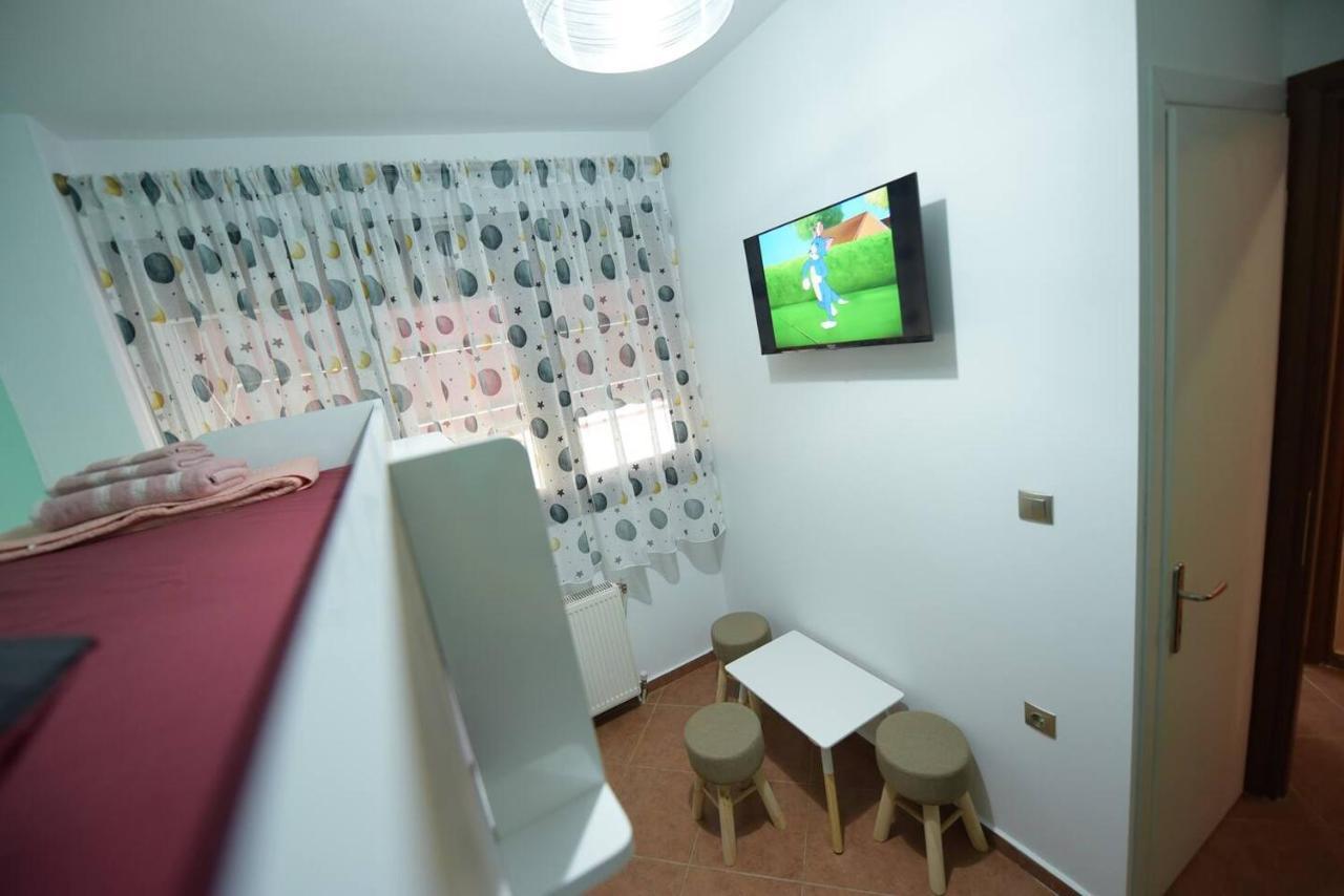 Amalfi Luxury Apartment Komotiní Luaran gambar